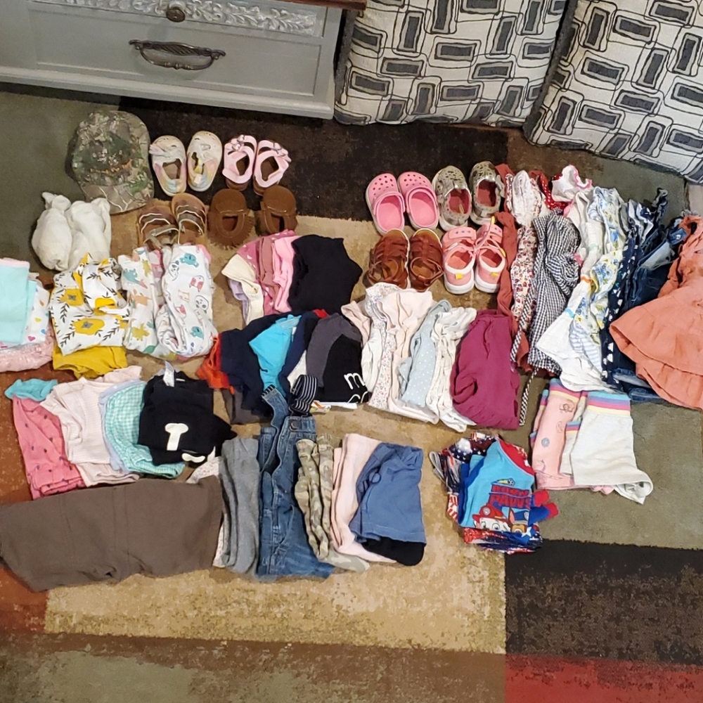 Girls 6mo-24 month Box of Clothes